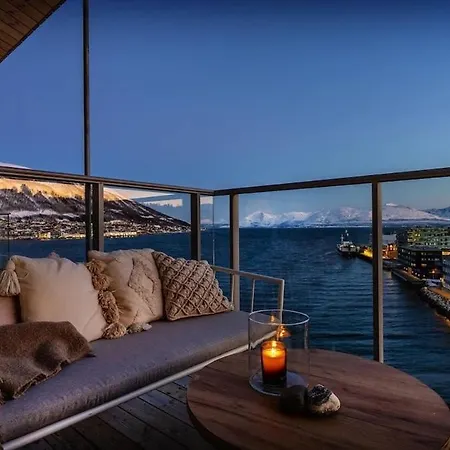 Arctic Sky Loft I Sea View I Appartement *