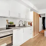 Arctic Sky Loft I Sea View I